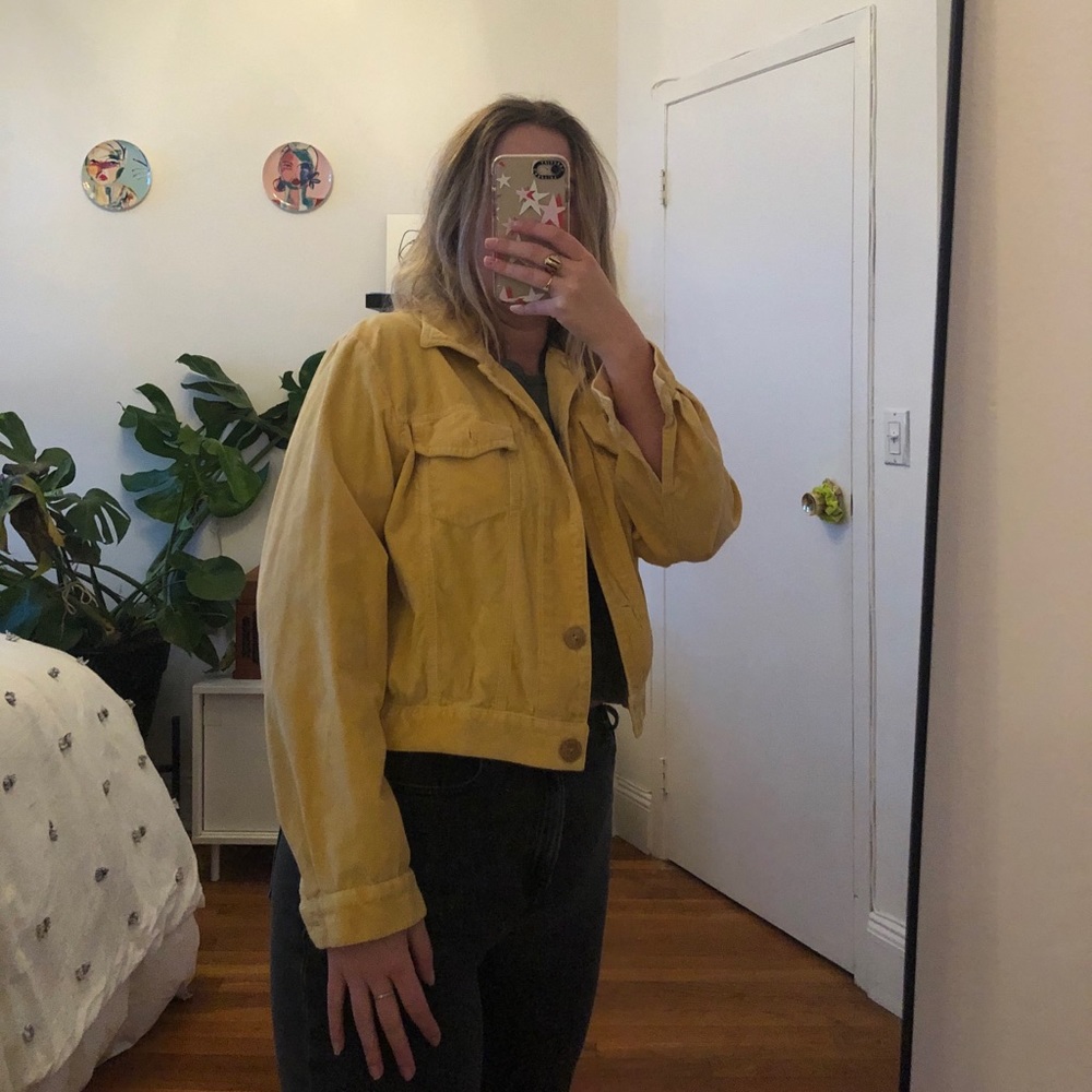 Yellow, velvet jacket